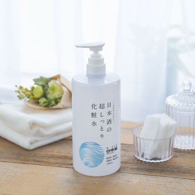 画像1: 日本盛 日本酒の超しっとり化粧水 1000mL NIHONSAKARI LOTION 1000mL