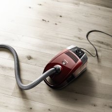 画像2: ミーレ 掃除機 オータムレッド CompactC2 SDCO4 Miele Vacuum Cleaner Compact C2 SDCO 4 Autumn Red (2)