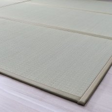 画像2: 国産い草 3つ折り マットレス 置き畳 120 cm x 210 cm Igusa (Rush) 3-fold Mattress 120 cm x 210 cm (2)