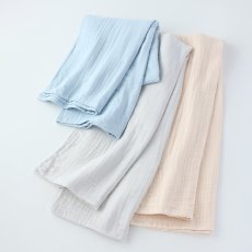 画像2: UCHINO ふんわり6重ガーゼケット 140cm x 190cm UCHINO Gauze Blanket 6PLY 140cm x 190cm (2)